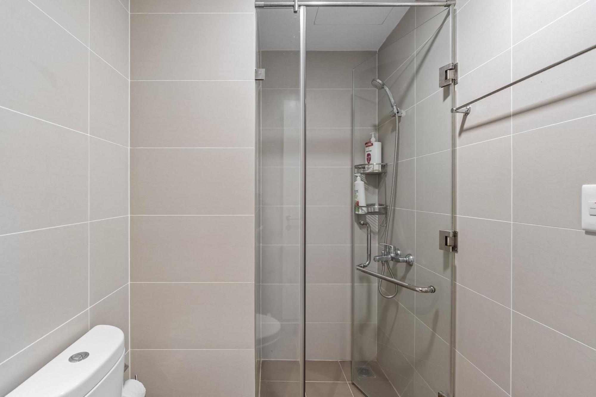 Cozy 2 Bedrooms Condo In T1 Masteri Thao Dien, Fully Furnished With Full Amenities مدينة هوشي منه المظهر الخارجي الصورة